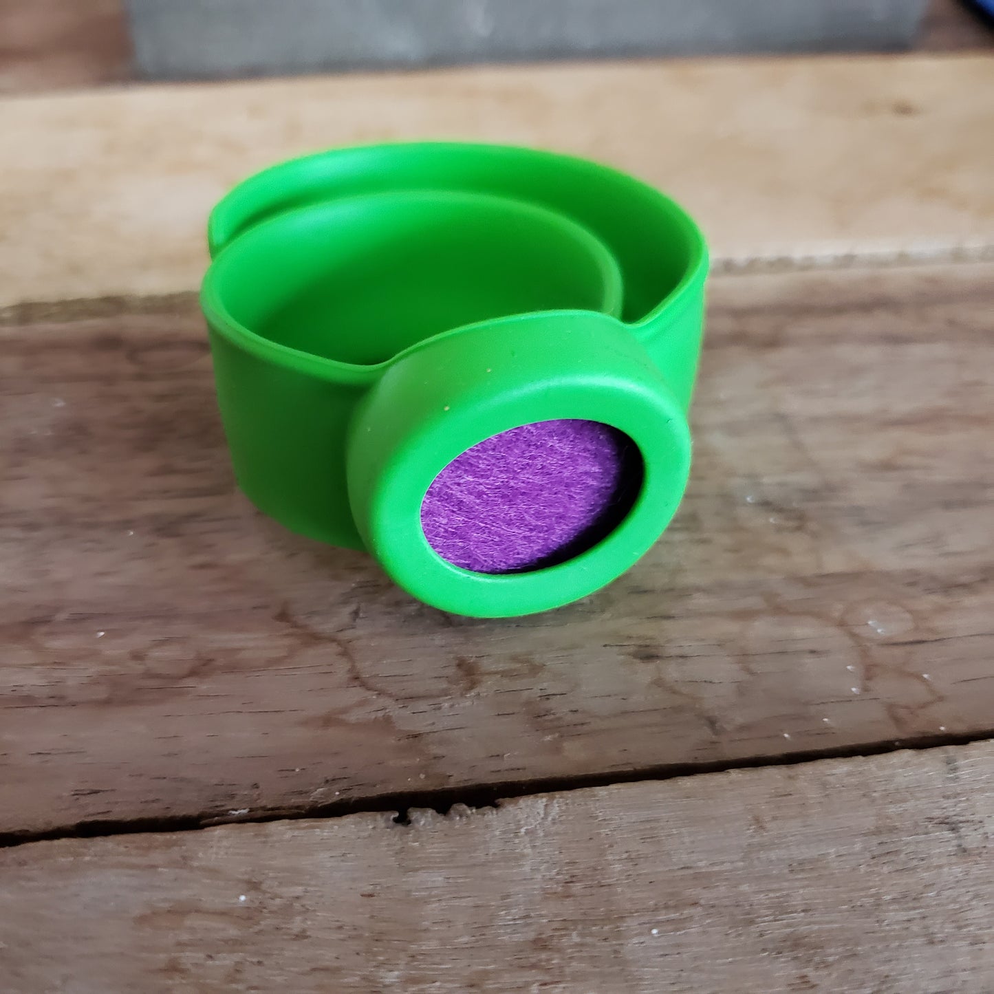 Kids diffusing Slap Braclets